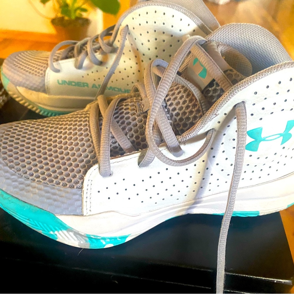 Under Armour basketball